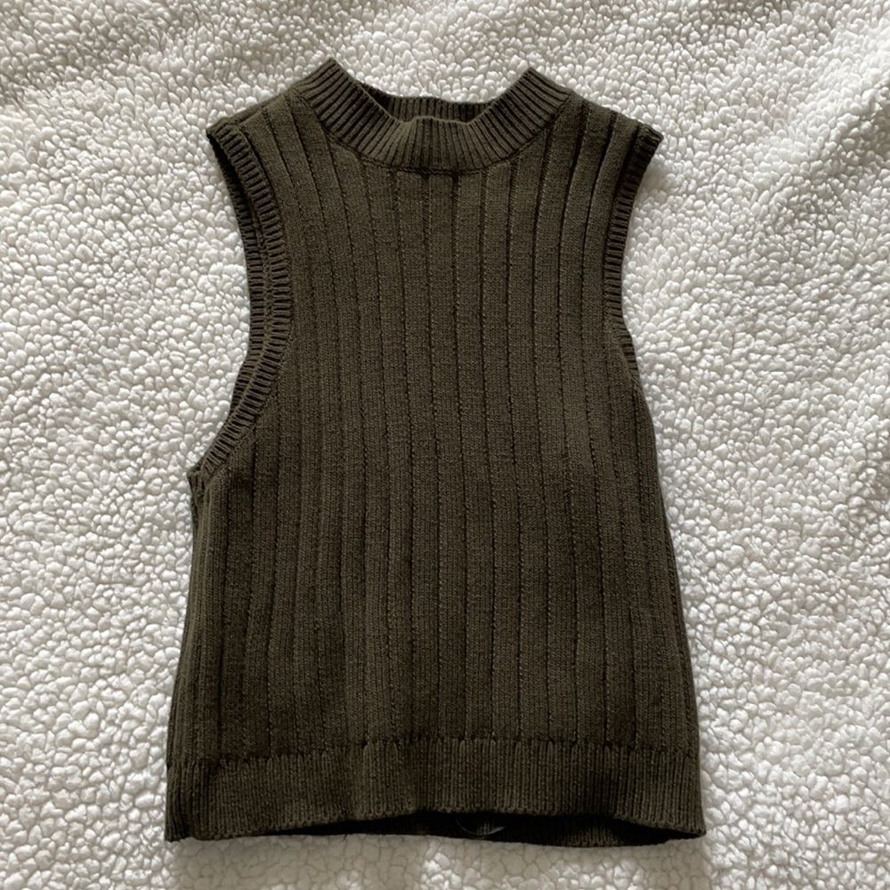Forever 21 Green Sweater Tank Top